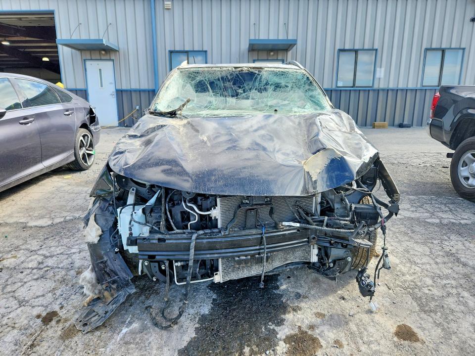 2017 Nissan Rogue VIN JN1BJ1CR4HW117033 COPART salvage auction — WATER/FLOOD, Pa - Certificate Of Salvage, sold $375 on 2026-07-02 (photo 5)