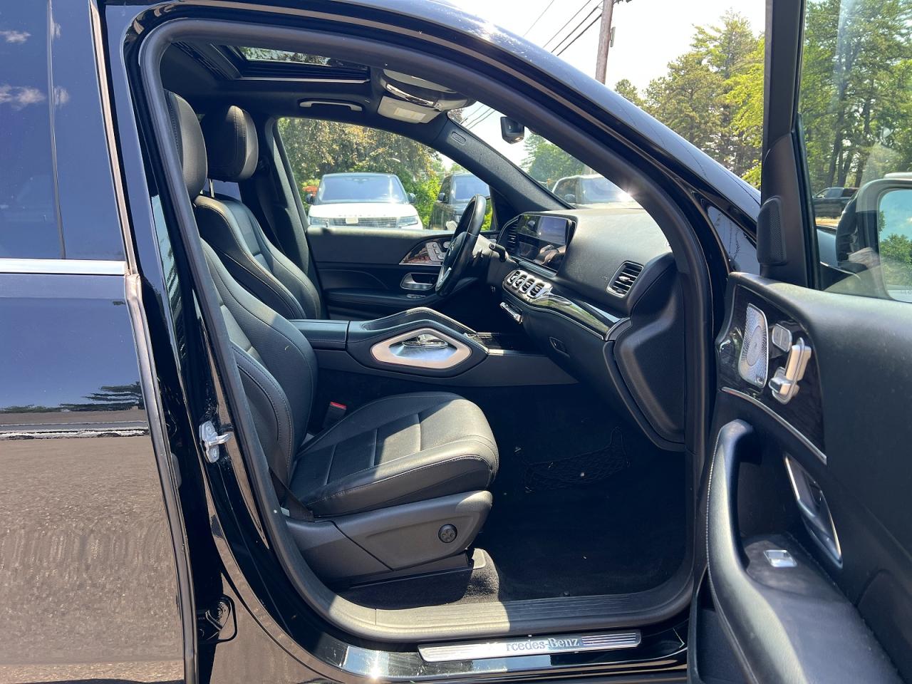 2020 Mercedes-Benz GLE-Class VIN 4JGFB4JB0LA133265 COPART salvage auction — Minor Dent/Scratches, FL - CERTIFICATE OF TITLE (P), sold $21,900 on 2026-07-01 (photo 5)