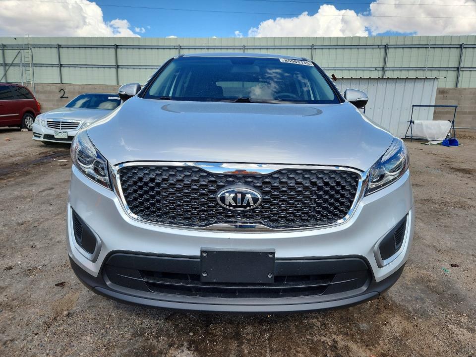 2018 Kia Sorento VIN 5XYPG4A34JG382958 COPART salvage auction — FRONT END, NM - CERT OF TITLE-SALVAGE (P), sold $325 on 2026-07-30 (photo 5)