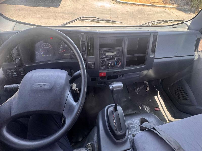 2016 Chevrolet 4500 VIN 54DCDW1B6GS813163 COPART salvage auction — MINOR DENT/SCRATCHES, Nv - Certificate Of Title (P), sold $7,000 on 2026-07-29 (photo 9)