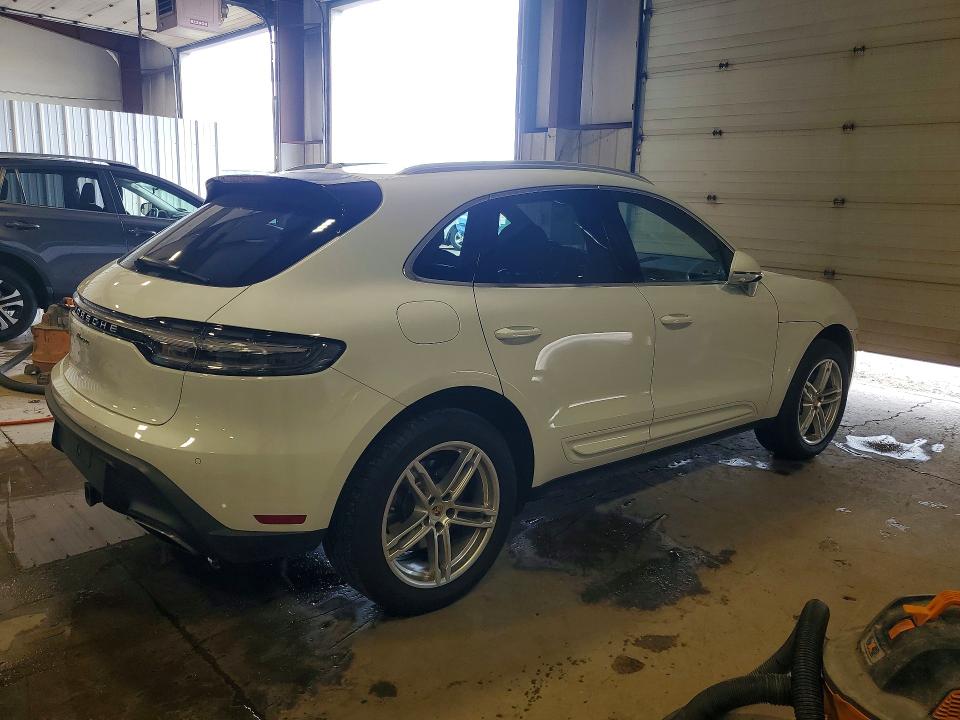 2023 Porsche Macan VIN WP1AA2A51PLB20937 COPART salvage auction — UNDERCARRIAGE, Pa - Certificate Of Salvage, sold $34,750 on 2026-07-07 (photo 3)
