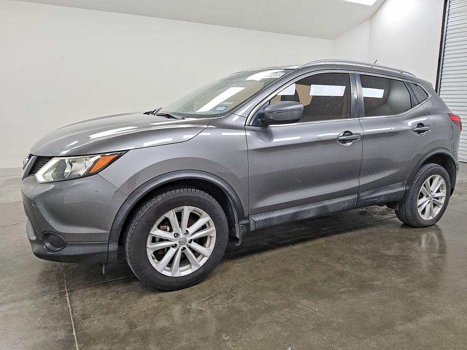 2017 Nissan Rogue sport VIN JN1BJ1CP8HW022800 COPART salvage auction — MINOR DENT/SCRATCHES, Tx - Certificate Of Title, sold $1,900 on 2026-07-07 (photo 1)