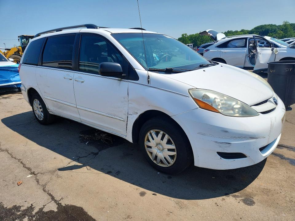 2010 Toyota Sienna VIN 5TDKK4CC2AS298873 COPART salvage auction — SIDE, CT - CERT OF TITLE-SALVAGE, sold $950 on 2026-07-10 (photo 4)