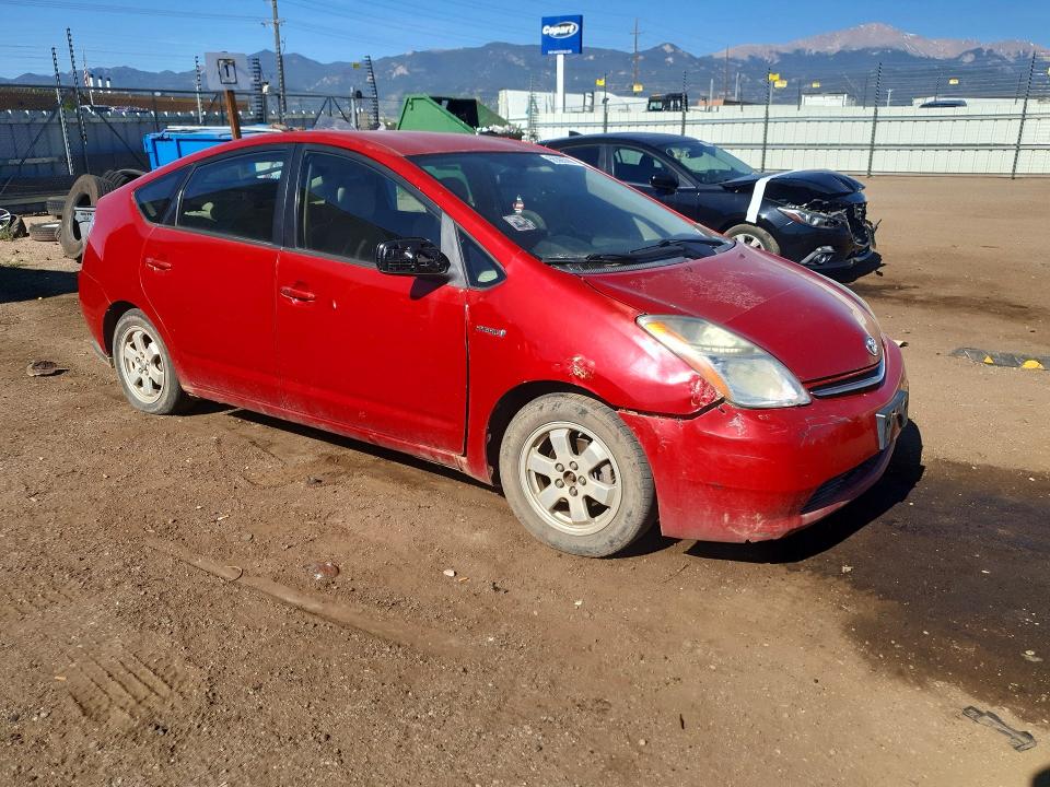 2006 Toyota Prius VIN JTDKB20U263151141 COPART salvage auction — MINOR DENT/SCRATCHES, Co - Dis/Dlr/Exp Only Clean Title, sold $600 on 2026-07-17 (photo 4)