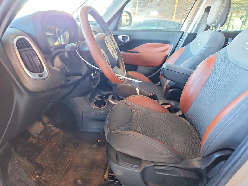 2014 Fiat 500 VIN ZFBCFADH4EZ019738 COPART salvage auction — MECHANICAL, Az - Certificate Of Title, sold $925 on 2026-07-08 (photo 7)