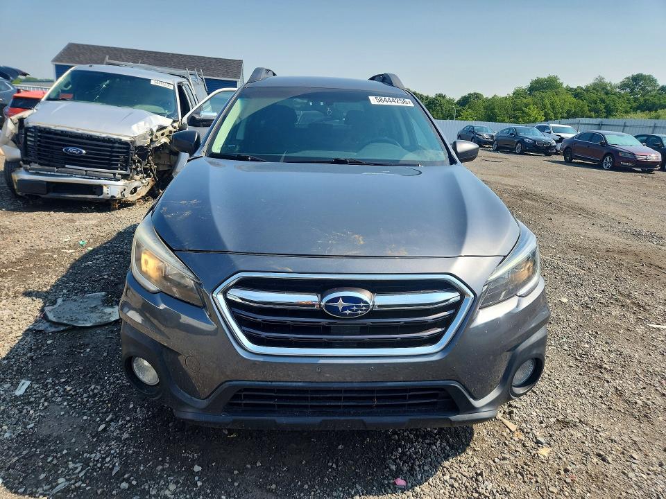 2018 Subaru Outback VIN 4S4BSACC2J3286377 COPART salvage auction — FRONT END, MA - CERT OF TITLE-SALVAGE, sold $525 on 2026-09-30 (photo 5)