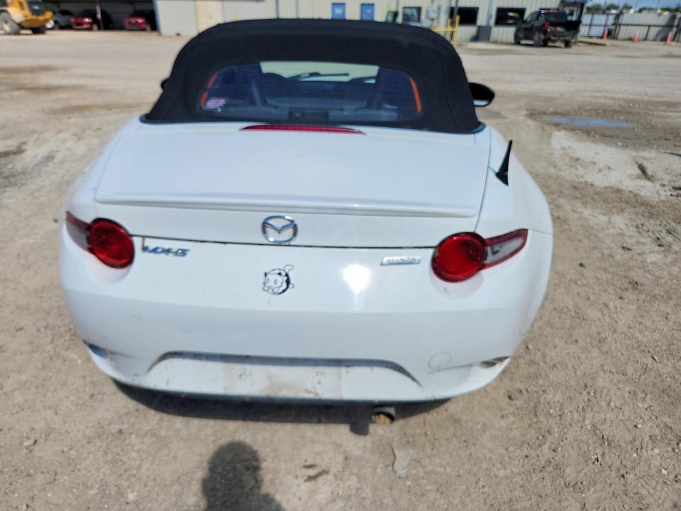 2016 Mazda Mx-5 VIN JM1NDAB7XG0117489 COPART salvage auction — WATER/FLOOD, Tx - Salvage Title-Flood Damage, sold $3,150 on 2026-07-29 (photo 6)