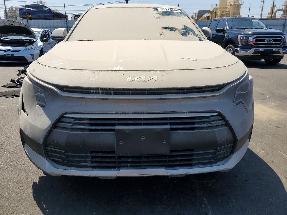2024 Kia Niro VIN KNDCP3LE2R5149799 COPART salvage auction — REAR END, CA - SALVAGE CERTIFICATE, sold $3,650 on 2026-07-27 (photo 5)