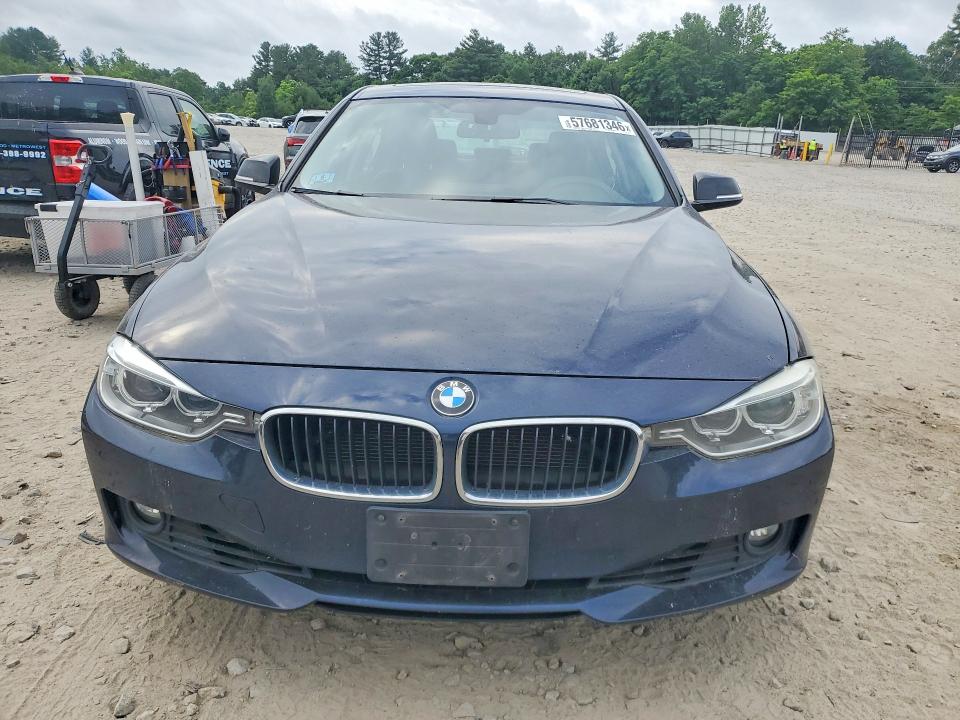 2015 BMW VIN WBA3B5G58FNS16791 COPART salvage auction — MINOR DENT/SCRATCHES, Ma - Cert Of Title-Reconstrctd Coll, sold $1,350 on 2026-07-02 (photo 5)