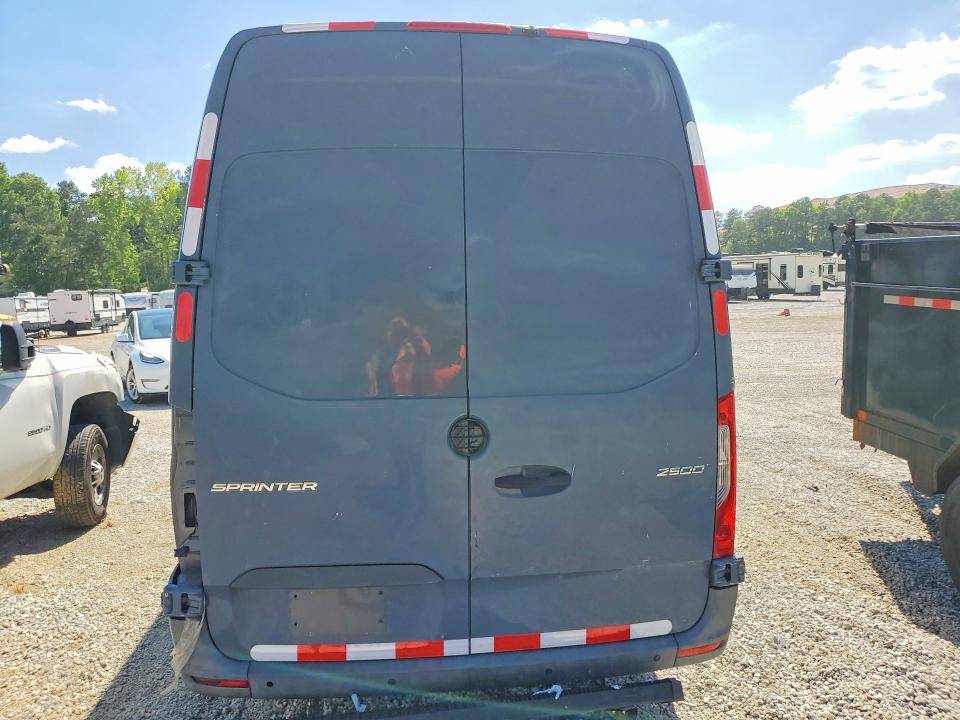 2019 Mercedes-benz Sprinter 2500 VIN WD4PF1CDXKP121362 COPART salvage auction — ALL OVER, Ga - Certificate Of Title, sold $9,200 on 2026-07-29 (photo 6)