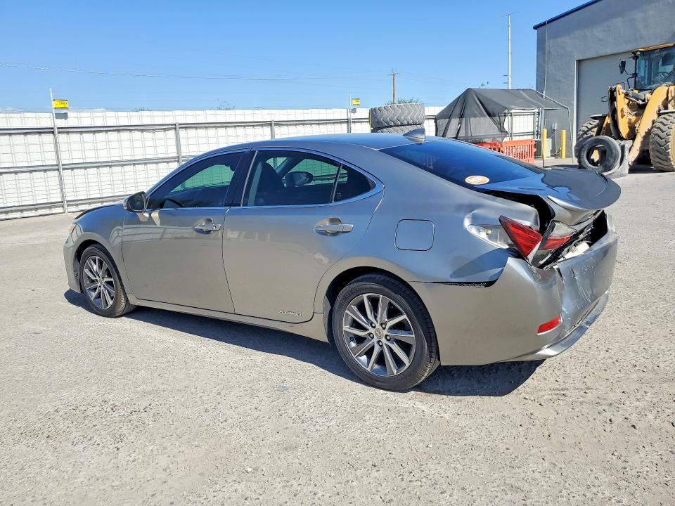 2016 Lexus ES VIN JTHBW1GG6G2115912 COPART salvage auction — REAR END, Nv - Salvage Title, sold $2,200 on 2026-07-21 (photo 2)