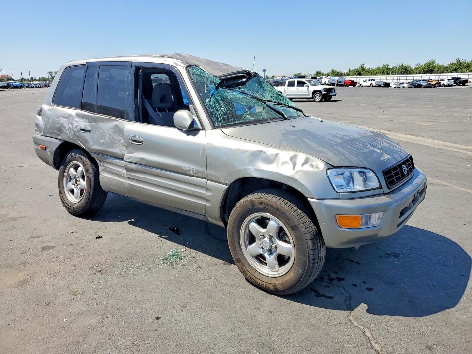 1999 Toyota Rav 4 VIN JT3HP10V1X7133260 COPART salvage auction — ROLLOVER, Ca - Salvage Certificate, sold $450 on 2026-07-16 (photo 4)
