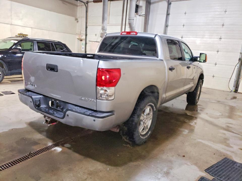 2008 Toyota Tundra VIN 5TBDV54178S522838 COPART salvage auction — MINOR DENT/SCRATCHES, Ak - Certificate Of Vehicle Title, sold $2,600 on 2026-07-14 (photo 3)