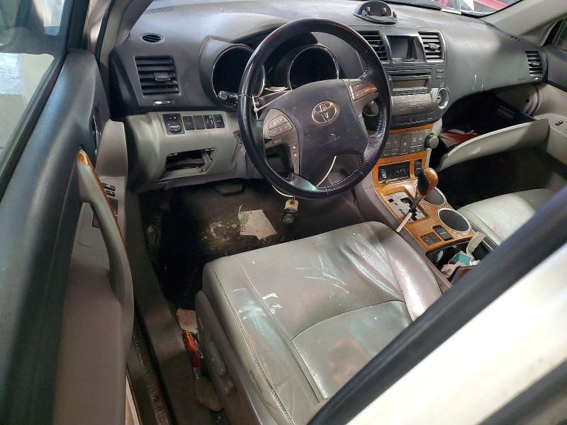 2008 Toyota Highlander hybrid VIN JTEEW44A582001252 COPART salvage auction — MECHANICAL, Mn - Certificate Of Title, sold $650 on 2026-07-02 (photo 8)