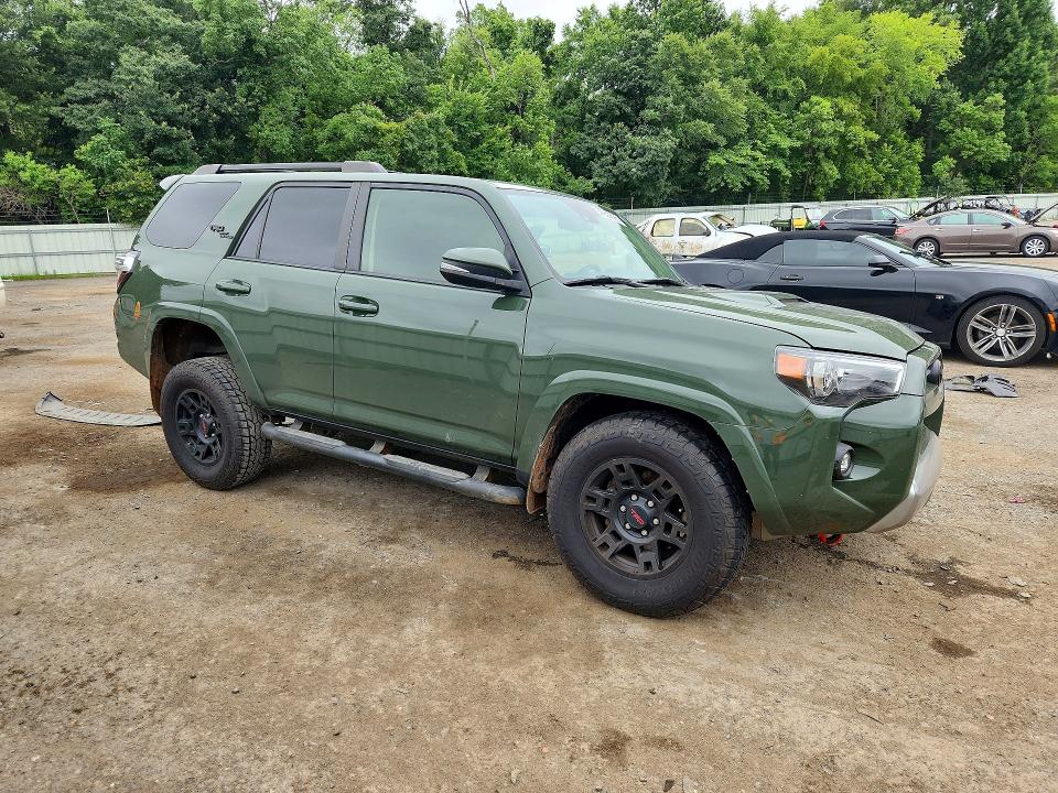 2022 Toyota 4runner VIN JTERU5JR5N5982376 COPART salvage auction — FRONT END, LA - CERT OF TITLE-SALVAGE, sold $6,000 on 2026-07-30 (photo 4)