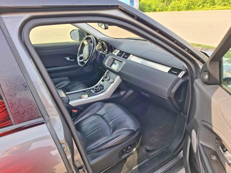 2017 Land rover RANGE ROVER VIN SALVP2BG9HH202221 COPART salvage auction — NORMAL WEAR, On - Permit No Brand - Unfit (P), sold $5,200 on 2026-07-03 (photo 5)