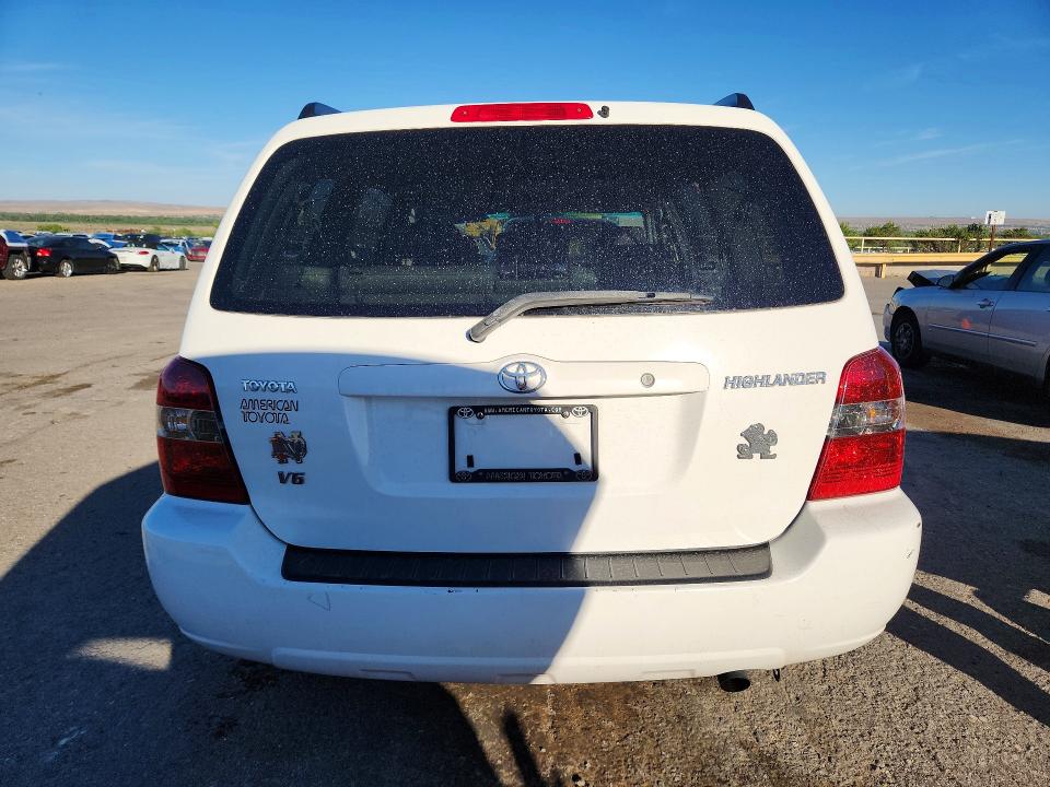 2005 Toyota Highlander VIN JTEDP21A950086816 COPART salvage auction — FRONT END, NM - CERT OF TITLE-SALVAGE (P), sold $2,050 on 2026-07-13 (photo 6)