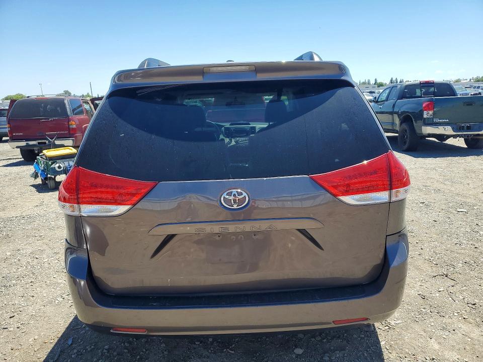 2013 Toyota Sienna VIN 5TDKK3DC7DS345361 COPART salvage auction — FRONT END, Ca - Salvage Certificate, sold $1,000 on 2026-07-21 (photo 6)