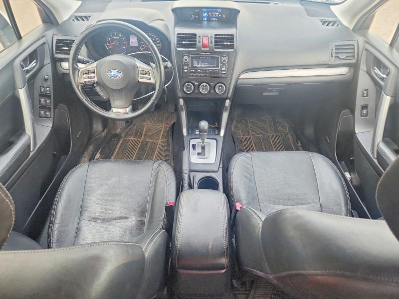 2014 Subaru VIN JF2SJCLC3EH458588 COPART salvage auction — MINOR DENT/SCRATCHES, Nb - Clean Title, sold $550 on 2026-07-23 (photo 8)