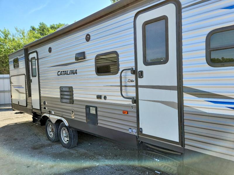 2019 Coachman VIN 5ZT2CAXB8KX014198 COPART salvage auction — WATER/FLOOD, IL - SALVAGE CERT-FLOOD, sold $150 on 2026-07-30 (photo 9)