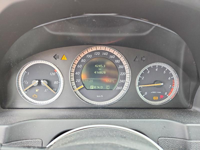 2008 Mercedes-benz C class VIN WDDGF54X38F066154 COPART salvage auction — MINOR DENT/SCRATCHES, ON - PERMIT NO BRAND - UNFIT, sold $450 on 2026-07-21 (photo 9)