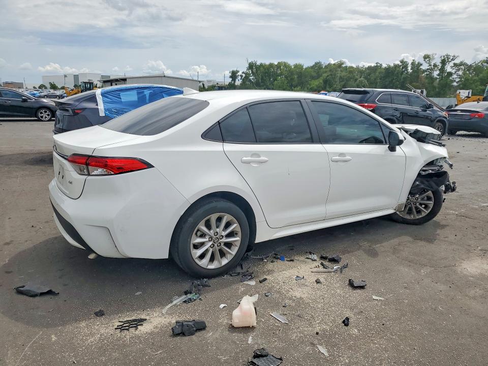 2022 Toyota Corolla VIN 5YFVPMAE8NP362982 COPART salvage auction — FRONT END, Fl - Certificate Of Destruction, sold $2,750 on 2026-07-27 (photo 3)