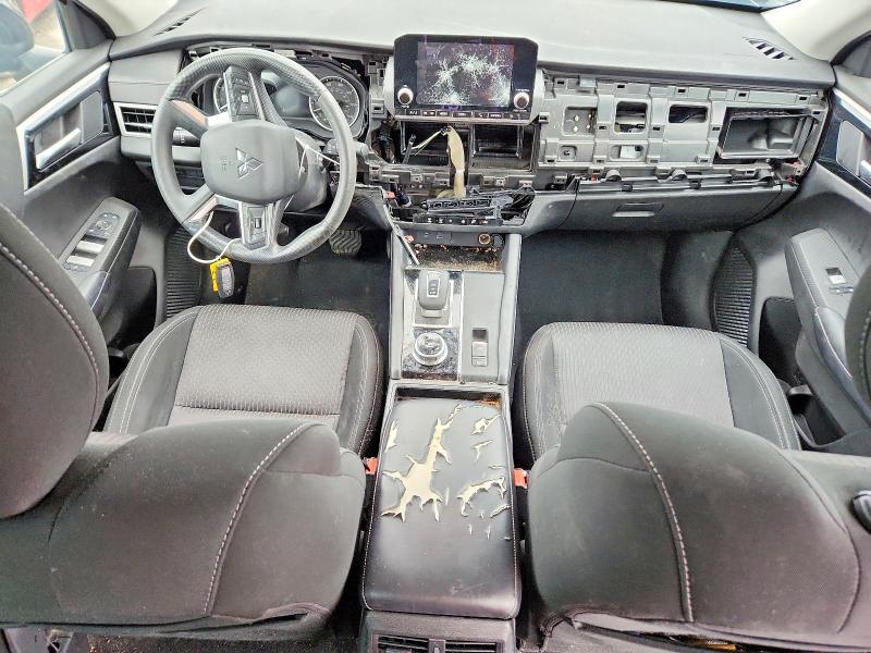 2023 Mitsubishi Outlander VIN JA4J3TA80PZ020587 COPART salvage auction — MINOR DENT/SCRATCHES, In - Certificate Of Title (P), sold $7,400 on 2026-07-27 (photo 8)