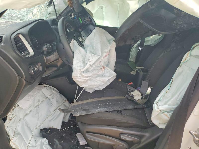 2021 Jeep VIN ZACNJCBB5MPM62781 COPART salvage auction — FRONT END, Tx - Salvage Vehicle Title, sold $825 on 2026-08-19 (photo 7)