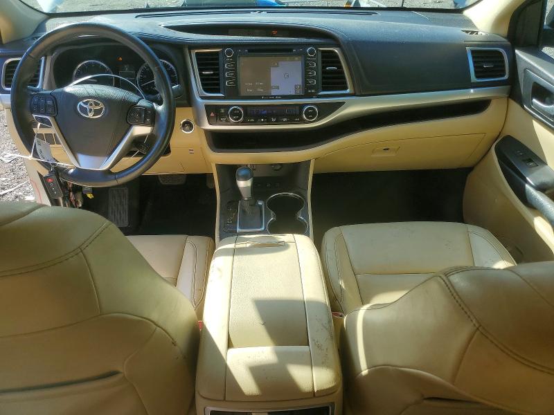 2016 Toyota Highlander VIN 5TDJKRFH5GS257808 COPART salvage auction — SIDE, Md - Cert Of Salvage > 75% Damage, sold $7,300 on 2026-07-31 (photo 8)
