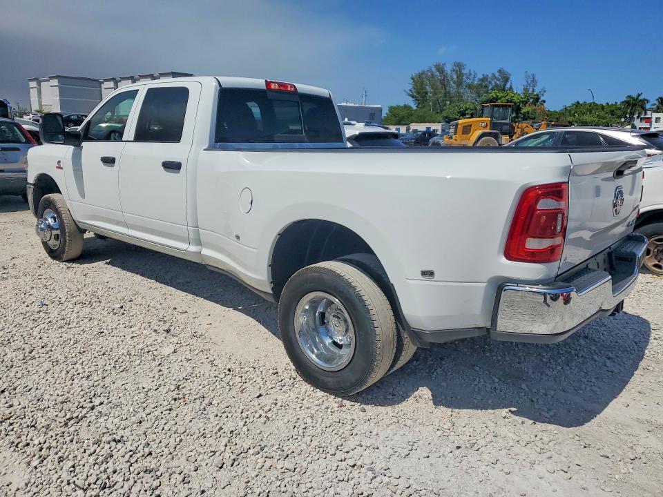 2024 Ram 3500 VIN 3C63RRGL6RG294799 COPART salvage auction — MINOR DENT/SCRATCHES, Fl - Certificate Of Title (P), sold $35,500 on 2026-07-02 (photo 2)