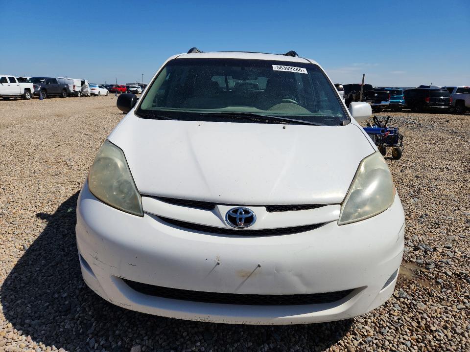 2007 Toyota Sienna VIN 5TDZK23C27S038324 COPART salvage auction — MINOR DENT/SCRATCHES, Tx - Certificate Of Title, sold $675 on 2026-07-09 (photo 5)