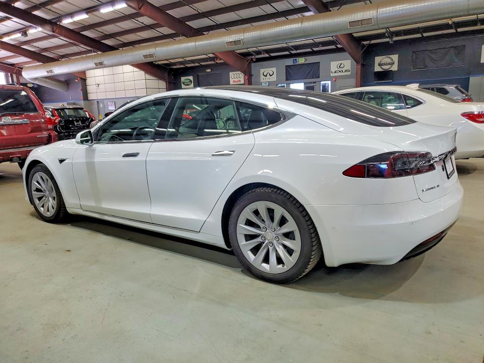 2018 Tesla Model s VIN 5YJSA1E25JF244333 COPART salvage auction — MINOR DENT/SCRATCHES, Ct - Certificate Of Title (P), sold $12,200 on 2026-07-30 (photo 2)