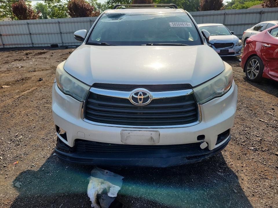 2016 Toyota Highlander VIN 5TDBKRFHXGS265391 COPART salvage auction — SIDE, Ct - Cert Of Title-Salvage, sold $3,850 on 2026-07-17 (photo 5)