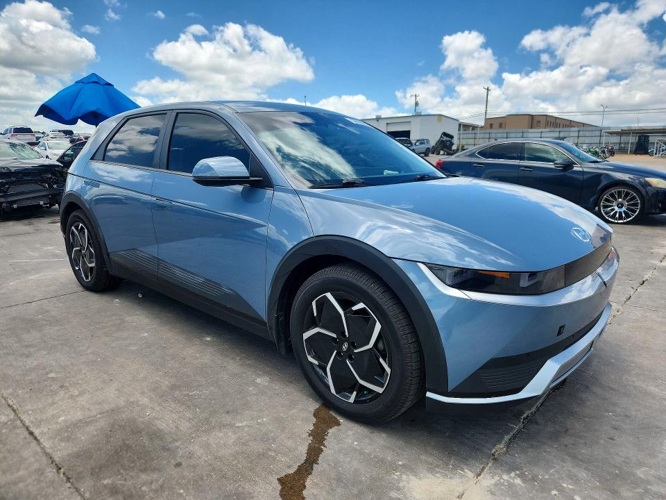 2022 Hyundai Ioniq VIN KM8KN4AE9NU091812 COPART salvage auction — SIDE, Tx - Salvage Vehicle Title, sold $8,600 on 2026-07-16 (photo 4)