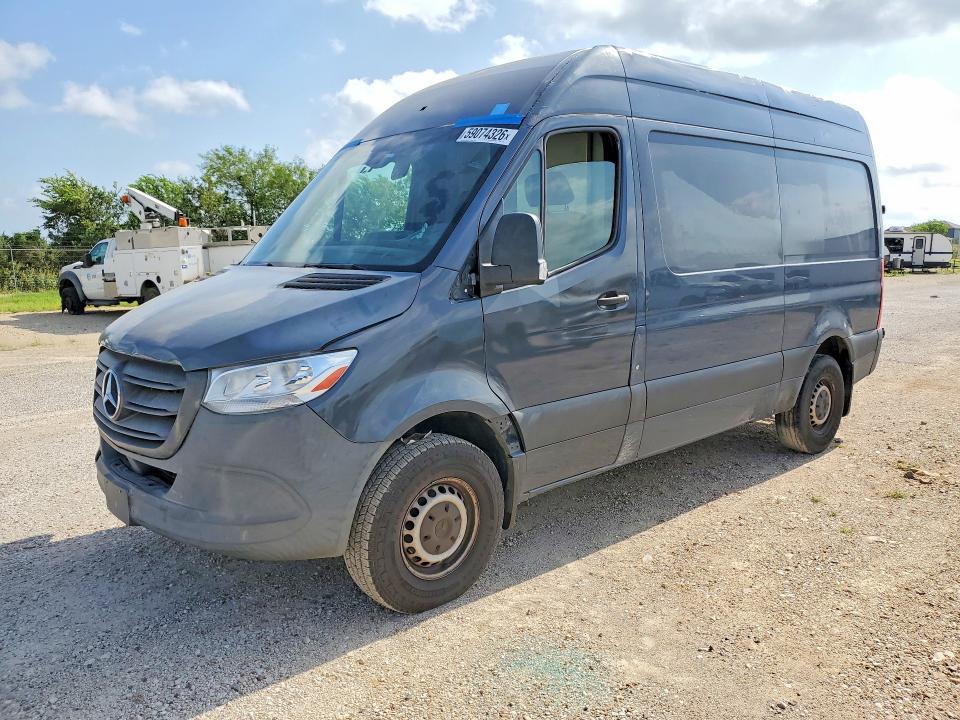 2019 Mercedes-benz VIN WD4PF0CD0KP047539 COPART salvage auction — ROLLOVER, Tx - Certificate Of Title, sold $9,400 on 2026-07-29 (photo 1)