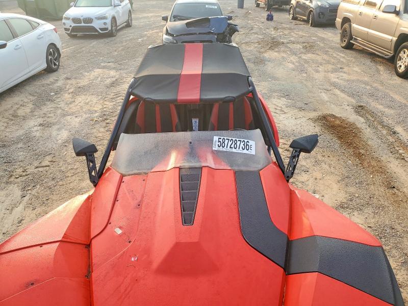 2016 Polaris Slingshot VIN 57XAAPFA7G5109859 COPART salvage auction — WATER/FLOOD, Al - Cert Of Title-Flood Salvage, sold $3,400 on 2026-09-22 (photo 5)