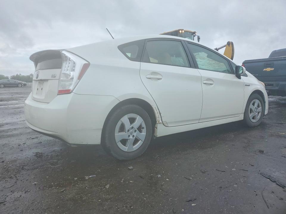 2011 Toyota Prius VIN JTDKN3DU9B5373231 COPART salvage auction — ROOF, Va - Cert Of Title - Salvage, sold $1,850 on 2026-07-08 (photo 3)