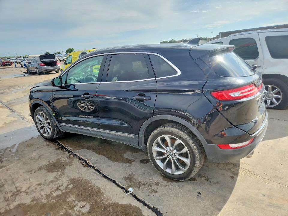 2019 Lincoln Mkc VIN 5LMCJ2D99KUL45871 COPART salvage auction — SIDE, Tx - Certificate Of Title (P), sold $3,500 on 2026-07-09 (photo 2)