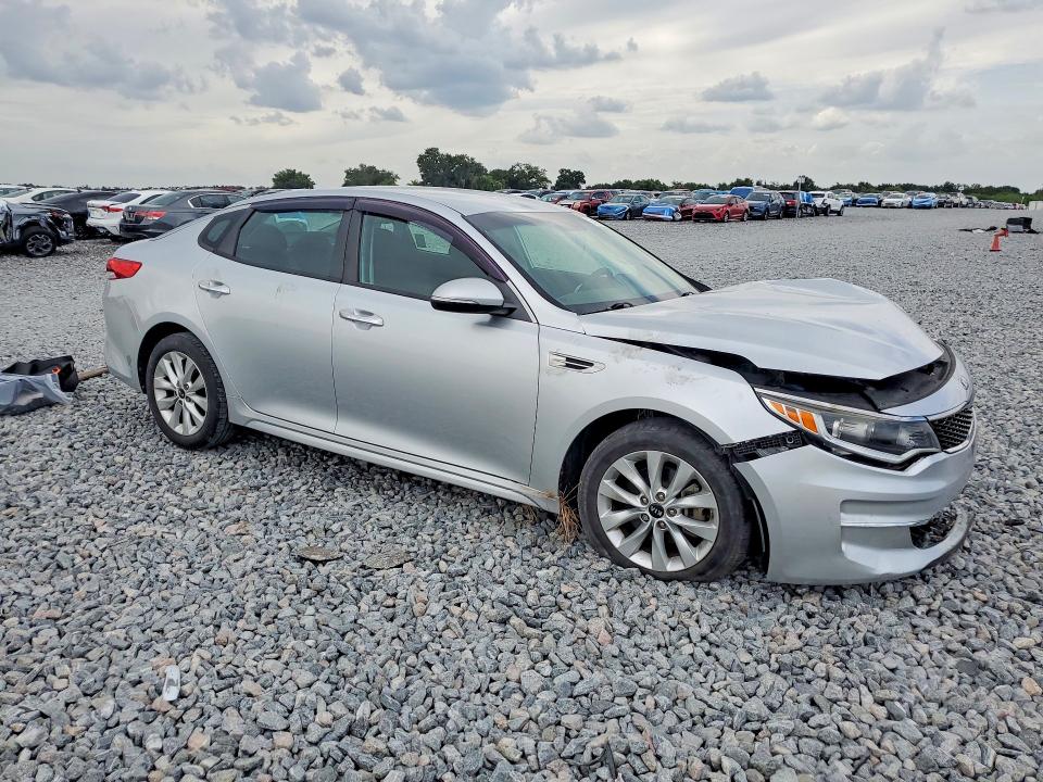 2018 Kia VIN 5XXGT4L32JG263769 COPART salvage auction — FRONT END, Fl - Cert Of Title Slvg Rebuildable, sold $1,000 on 2026-07-07 (photo 4)