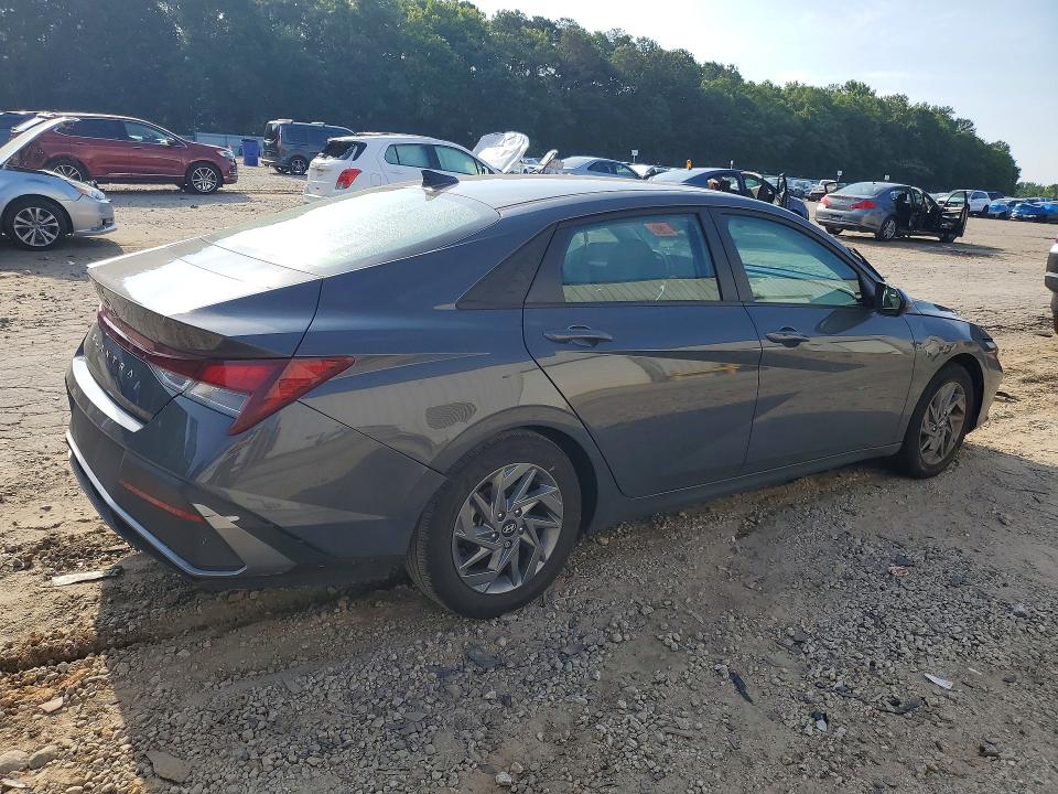 2024 Hyundai Elantra VIN KMHLM4DG1RU673560 COPART salvage auction — WATER/FLOOD, Ga - Cert Of Title-Flood Salvage, sold $4,950 on 2026-07-17 (photo 3)