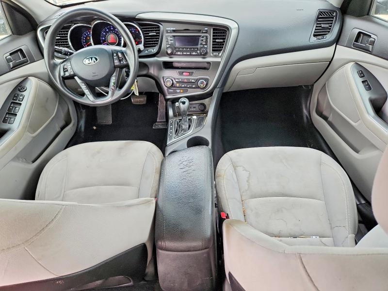 2013 Kia VIN 5XXGM4A76DG140063 COPART salvage auction — WATER/FLOOD, Tx - Salvage Title-Flood Damage, sold $325 on 2026-07-16 (photo 8)