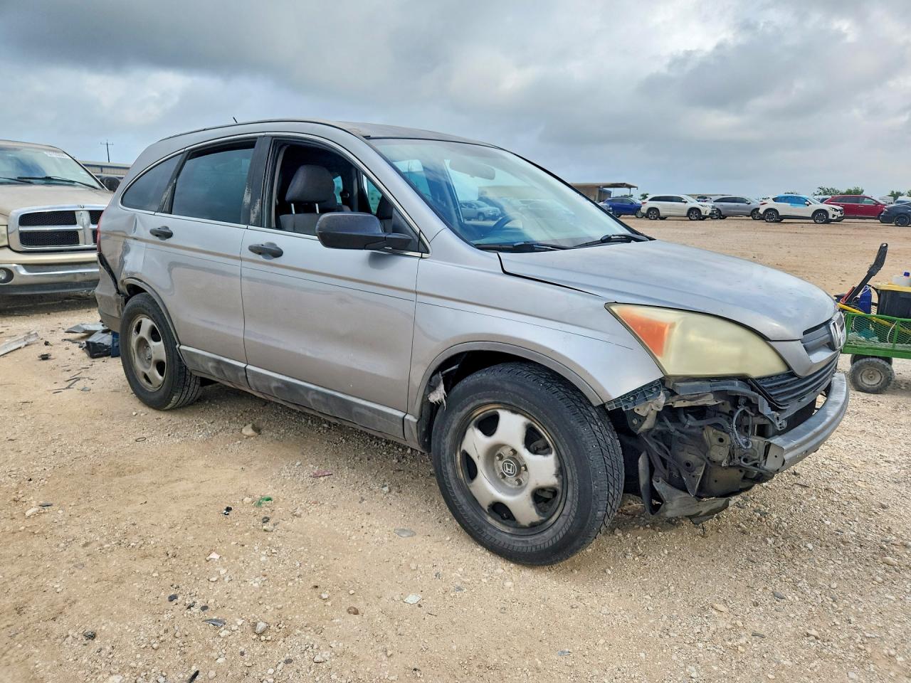 2008 Honda CR-V VIN 3CZRE38358G701921 COPART salvage auction — Front End, MT - CERTIFICATE OF TITLE, sold $950 on 2026-07-03 (photo 4)