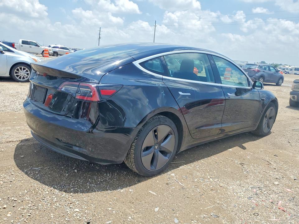 2019 Tesla VIN 5YJ3E1EAXKF304382 COPART salvage auction — HAIL, Salvage Title, sold $7,000 on 2026-07-16 (photo 3)