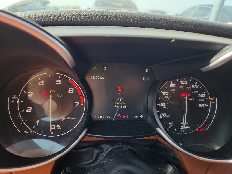 2019 Alfa romeo Giulia VIN ZARFAMAN7K7622765 COPART salvage auction — NORMAL WEAR, Tx - Certificate Of Title (P), sold $5,400 on 2026-07-29 (photo 9)