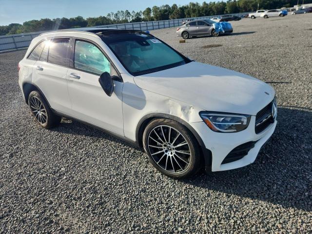 2022 Mercedes-benz Glc VIN W1N0G8DB5NV389873 COPART salvage auction — SIDE, Fl - Certificate Of Destruction, sold $4,600 on 2026-07-14 (photo 4)
