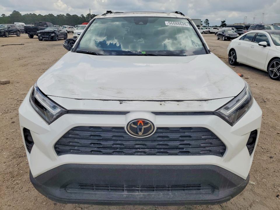 2025 Toyota Rav4 VIN 2T3W1RFV0SC349836 COPART salvage auction — ROLLOVER, AL - CERT OF TITLE-SALVAGE TITLE, sold $10,600 on 2026-07-10 (photo 5)