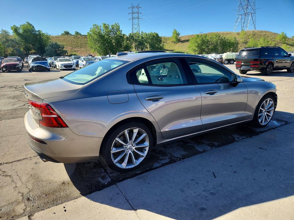 2021 Volvo S60 VIN 7JRA22TK7MG081987 COPART salvage auction — FRONT END, Co - Salvage Title, sold $6,100 on 2026-08-03 (photo 3)