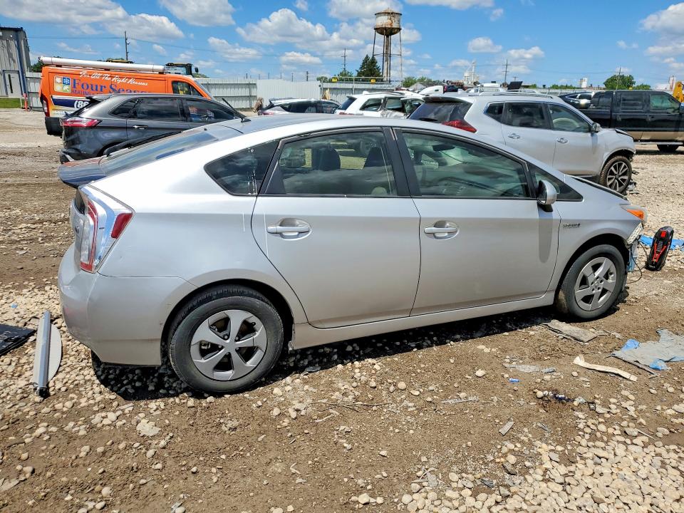 2014 Toyota Prius VIN JTDKN3DU8E1761840 COPART salvage auction — FRONT END, Il - Salvage Certificate, sold $600 on 2026-07-31 (photo 3)