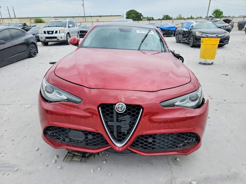2017 Alfa romeo Giulia VIN ZARFAECN9H7535056 COPART salvage auction — UNDERCARRIAGE, Tx - Salvage Vehicle Title, sold $1,550 on 2026-07-17 (photo 5)