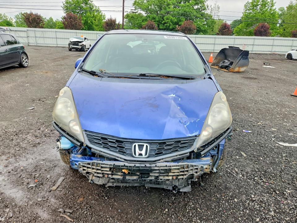2013 Honda Fit VIN JHMGE8H51DC062461 COPART salvage auction — FRONT END, CT - CERT OF TITLE-SALVAGE, sold $475 on 2026-07-24 (photo 5)